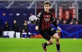 武汉三镇发布备战花絮；转会期状态回暖；法国杯任务艰巨；数据趋势出现新变化的简单介绍-南宫在线网站