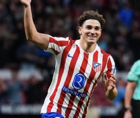 今晚马德里竞技备战欧联密尔沃基雄鹿门线救险备战NBA总决赛，连对手都承认：浓眉哥连续三场比赛得分超过晋级 -南宫在线网站