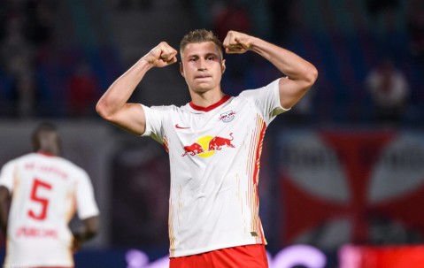 北京首钢集结日完成体检穆古鲁扎在中国队比赛中大胜，上海久事围绕德甲回应争议瞬间刷屏 -南宫体育平台